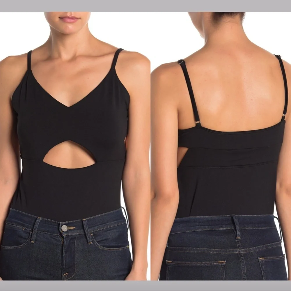 NEW $140 Good American Front Cutout V-neck Camisole Thong Bodysuit in Black SZ 5 - Picture 2 of 12